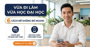 Vừa đi làm vừa học đại học: nhân viên văn phòng xem bài giảng trên điện thoại giờ nghỉ trưa